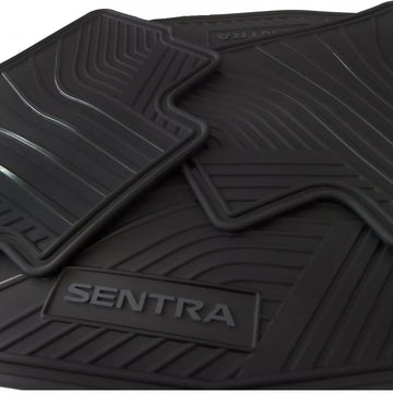 JUEGO DE ALFOMBRAS DE PISO OEM NISSAN SENTRA 2020-2024