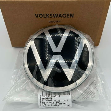 VOLKSWAGEN TIGUAN 2018-2021 FRONT NEW  VW BADGE GRILLE RADAR EMBLEM 760853601E